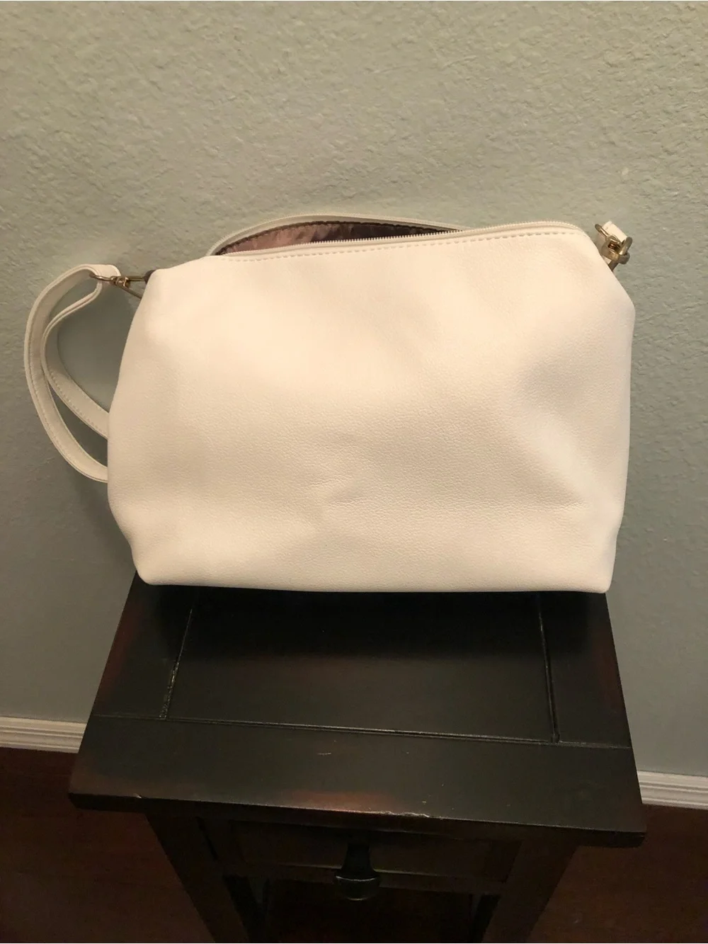 NWT Kimberley Model White Crystal Skull Tote & Crossbody Set Shoreditch - AS IS